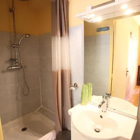 Hotel Acropole 3*